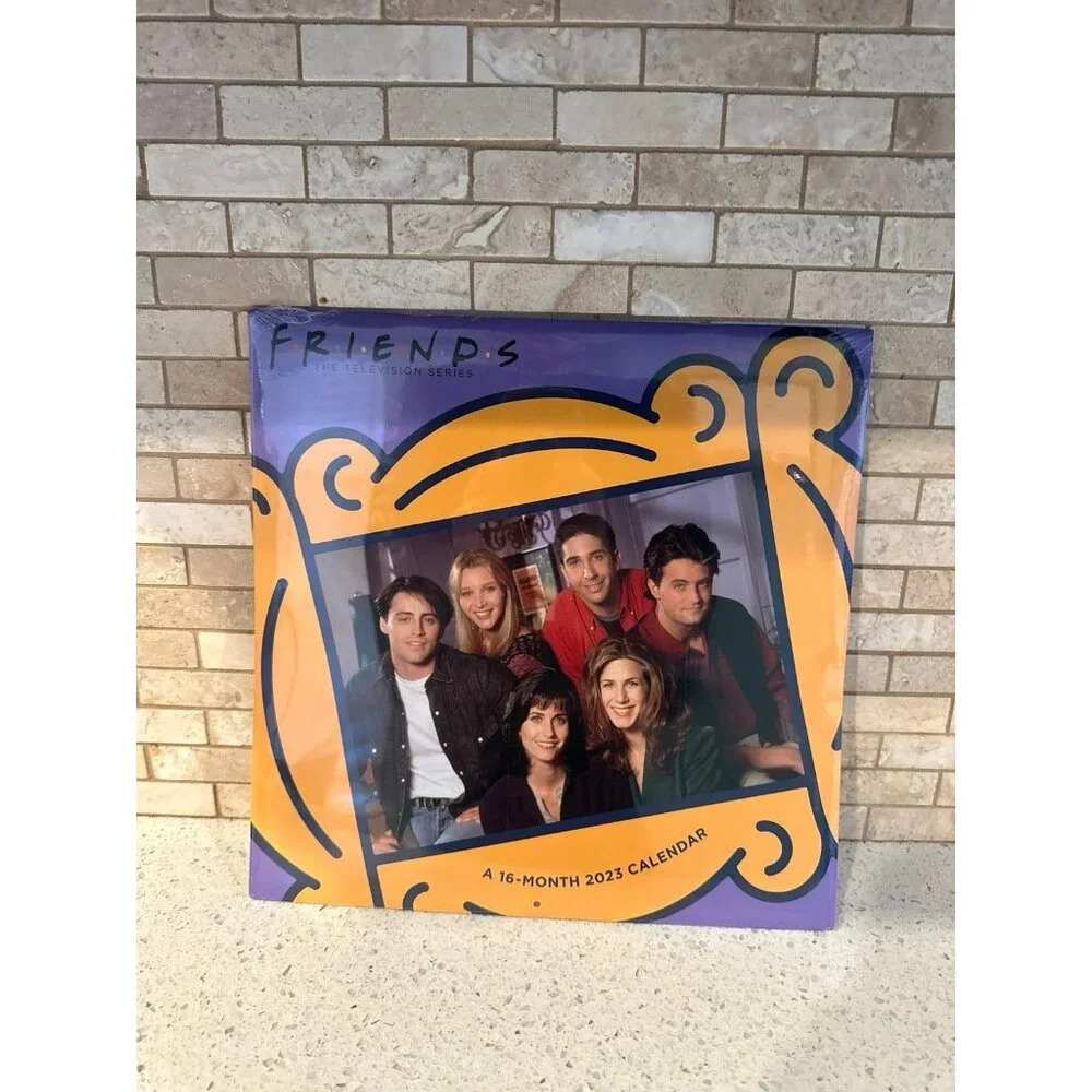 New‎ in package Friends 2023 Wall Calendar (g8)